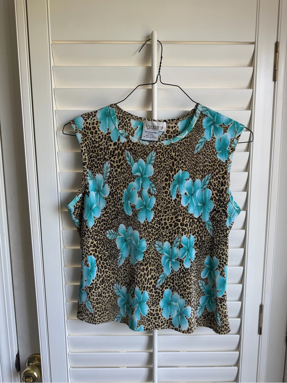 Sleeveless Turquoise Floral Leopard Print Top Victoria Essentials Y2K